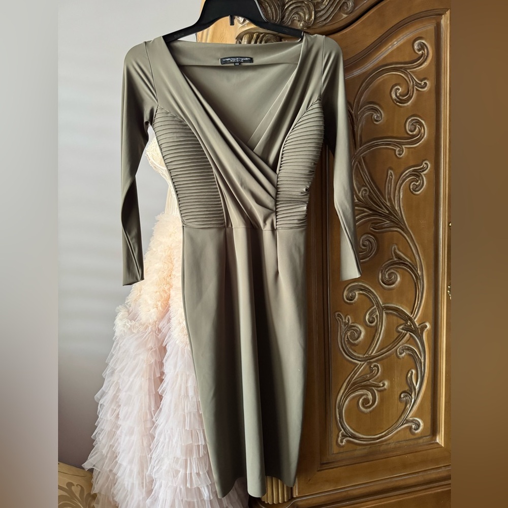 laPetite Robe di ChiaraBoni Taupe Midi dress